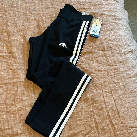 ADIDAS NWT Classics Essentials 3-Stripes Tights Leggings Size S - Picture 4 of 6